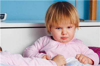 10 Arten von Verhalten Ihres Kindes, die Sie nicht ignorieren sollten

