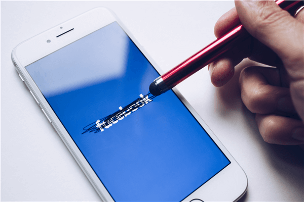 Comment bloquer Facebook sur iPhone