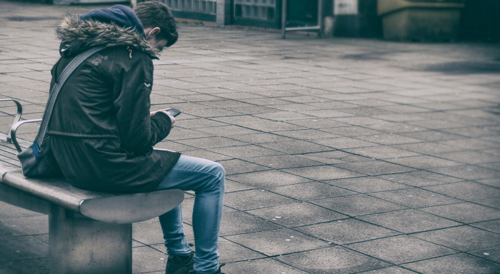 Conseils aux enfants sur la façon de mettre fin à l'intimidation dans les écoles