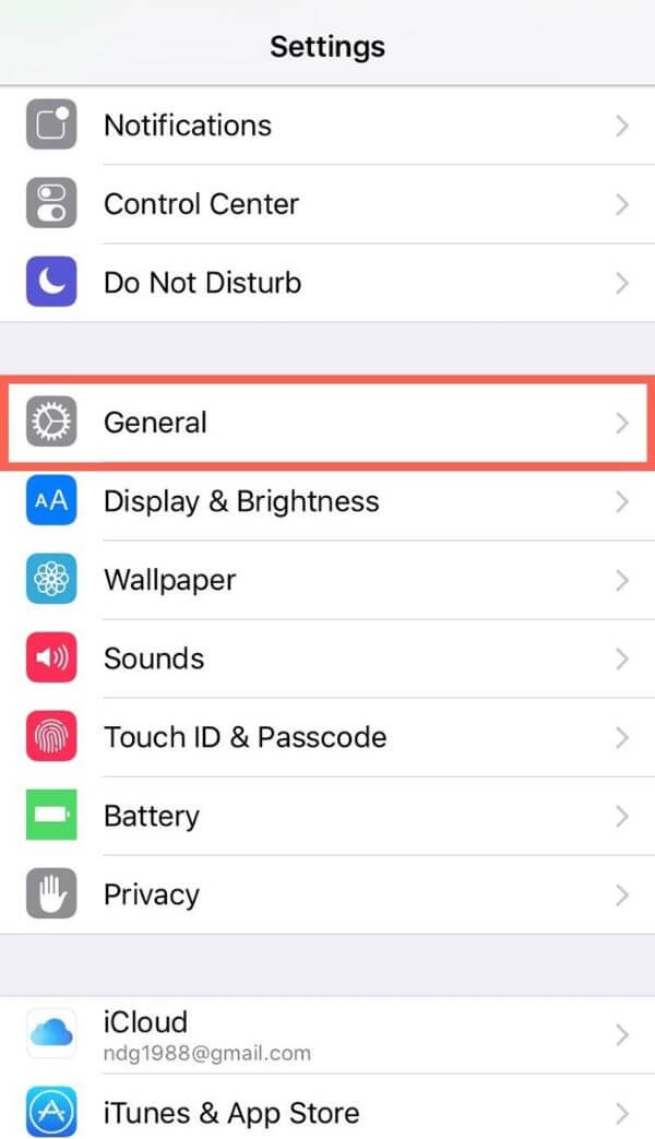Ocultar aplicaciones en el iPhone con restricción