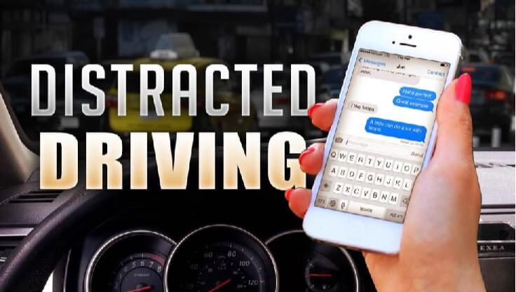 Best 8 Safe Driving Apps for Teens on Android & iOS