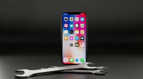 ¿Cómo borrar la caché de las aplicaciones en el iPhone para aumentar su rendimiento?