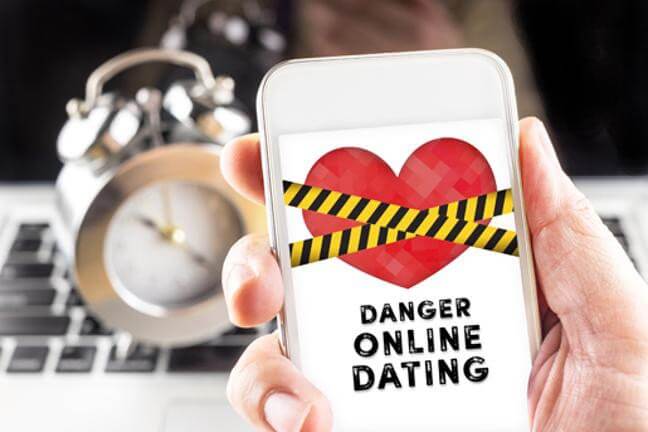 be alert when dating online