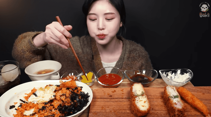 ¿Qué es Mukbang? ¿Por qué la gente ve Mukbang?