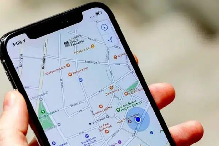 a map with a whatsapp pin location