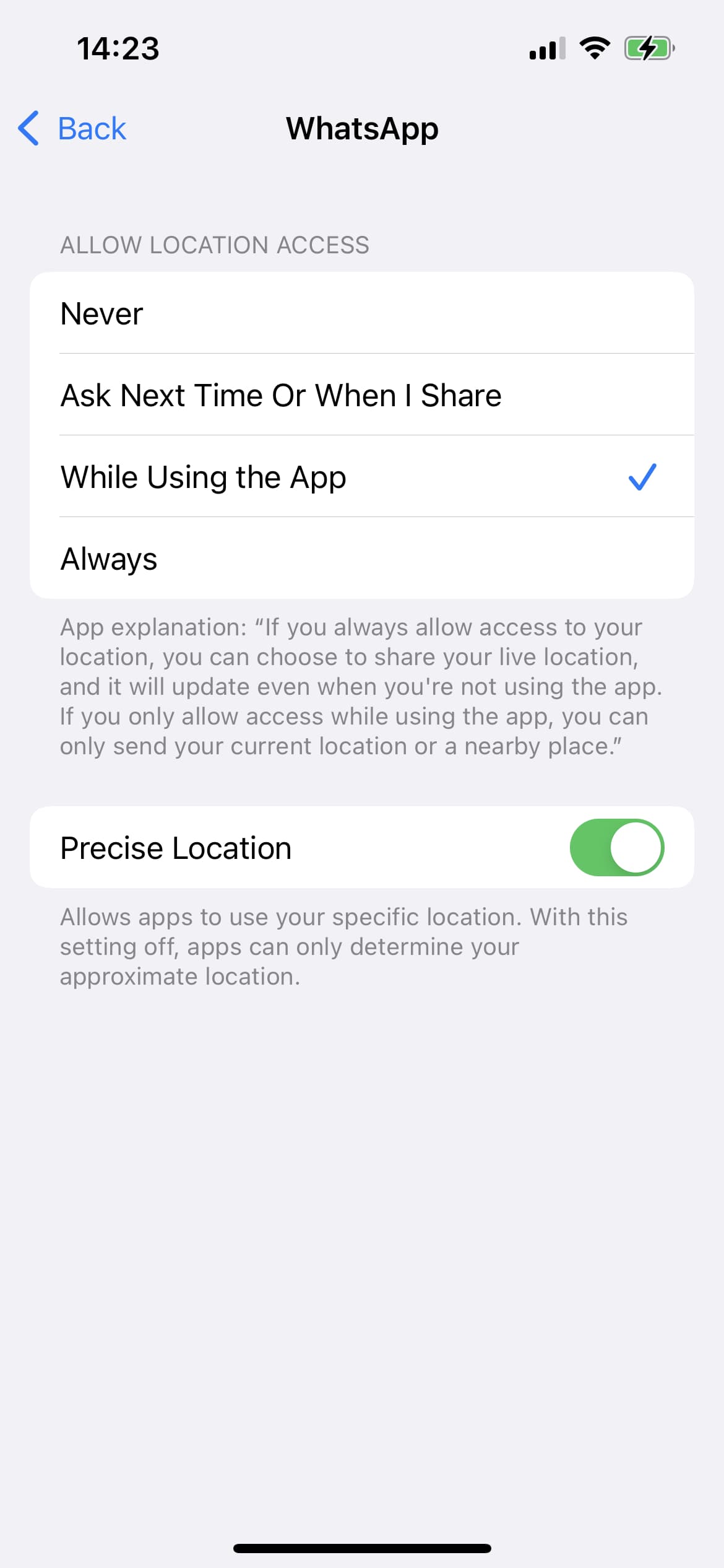 whatsapp live location not updating iphone