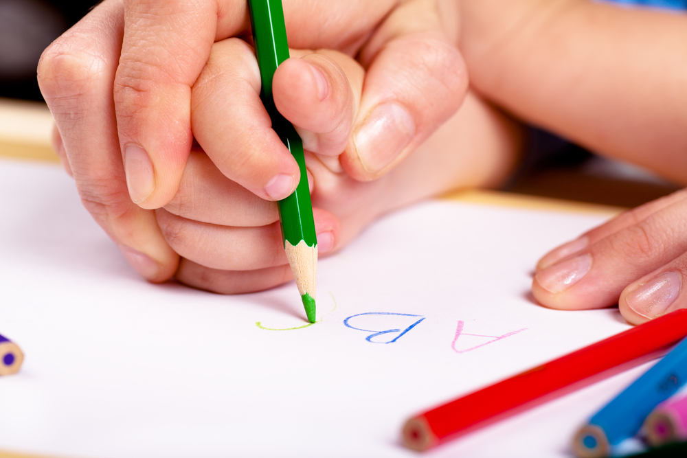 aider les enfants atteints de dyslexie à la maison 