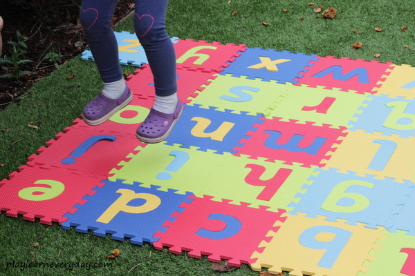 jeu d'alphabet hop 