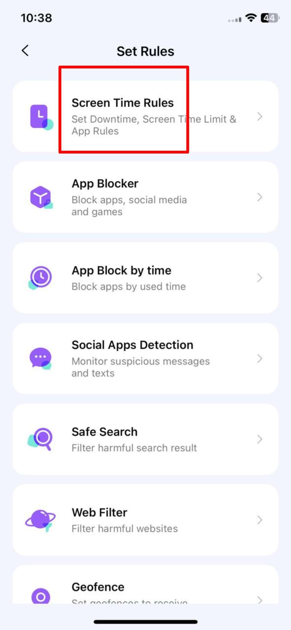 FamiSafe screen time - locate feature